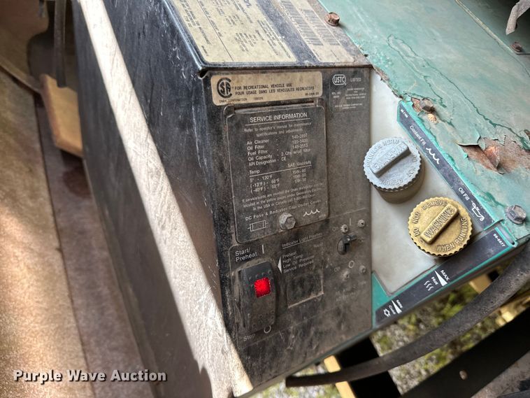 image for item NR9862 2005 Thor Industries  Tuscany RV