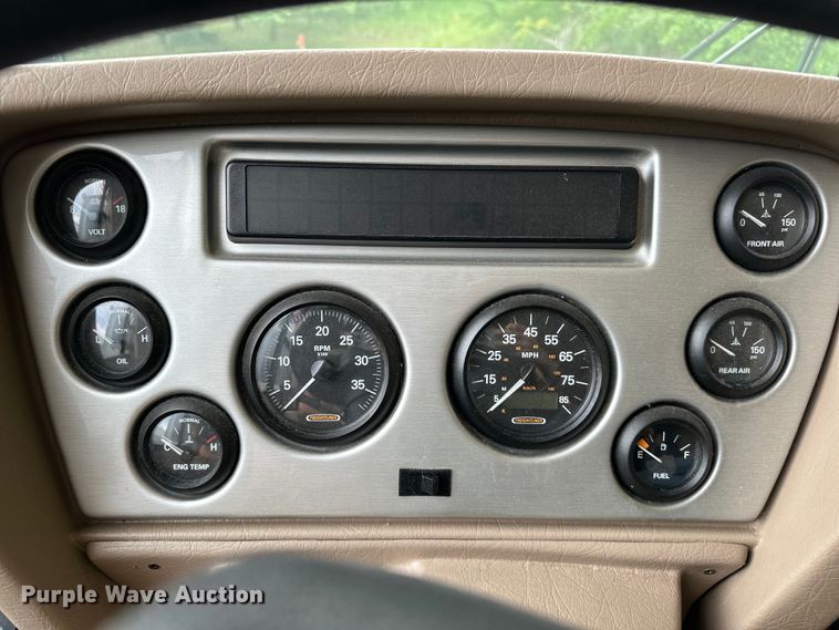 image for item NR9862 2005 Thor Industries  Tuscany RV