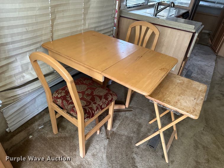 image for item NR9862 2005 Thor Industries  Tuscany RV