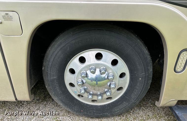 image for item NR9862 2005 Thor Industries  Tuscany RV