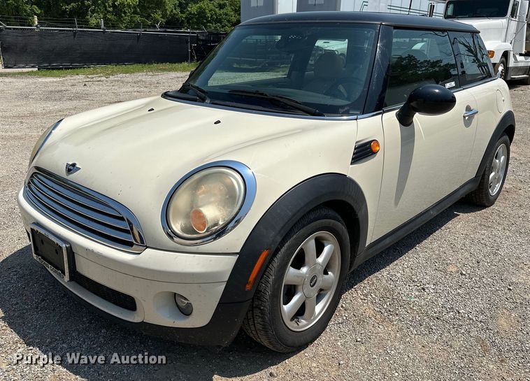 image for item NR9899 2010 Mini  Cooper 