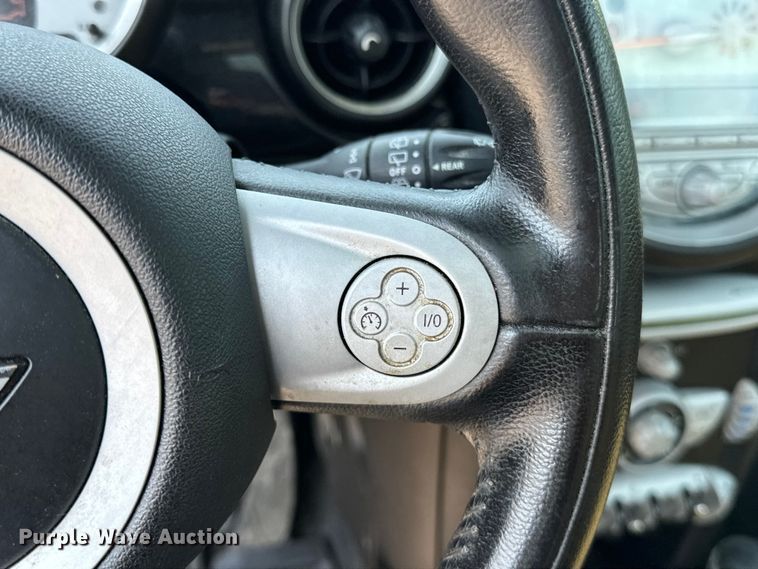 image for item NR9899 2010 Mini  Cooper 