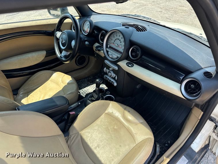 image for item NR9899 2010 Mini  Cooper 