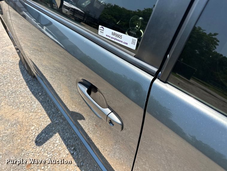 image for item NR9905 2013 Toyota Scion tC 