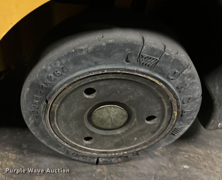 image for item NT9188 2008 Caterpillar  C6000-LP forklift