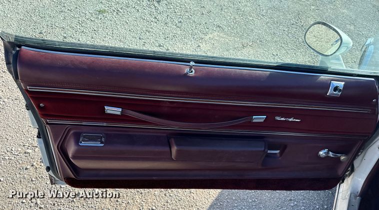 image for item NT9197 1976 Oldsmobile Cutlass Supreme 