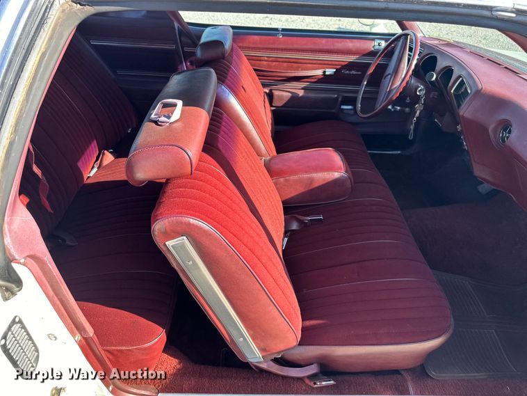 image for item NT9197 1976 Oldsmobile Cutlass Supreme 