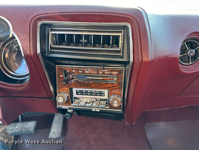 image for item NT9197 1976 Oldsmobile Cutlass Supreme 