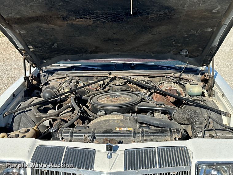 image for item NT9197 1976 Oldsmobile Cutlass Supreme 