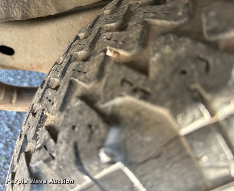 image for item NT9197 1976 Oldsmobile Cutlass Supreme 