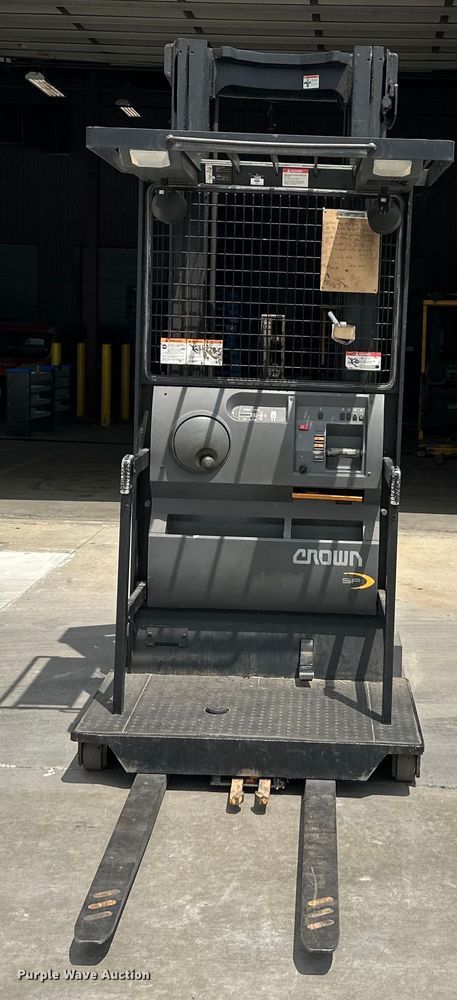 image for item NT9239 Crown  SP3520-30 order picker