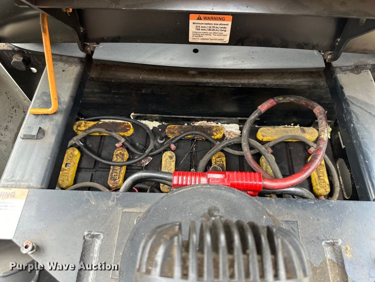 image for item NT9242 Crown  SP3505-30 order picker