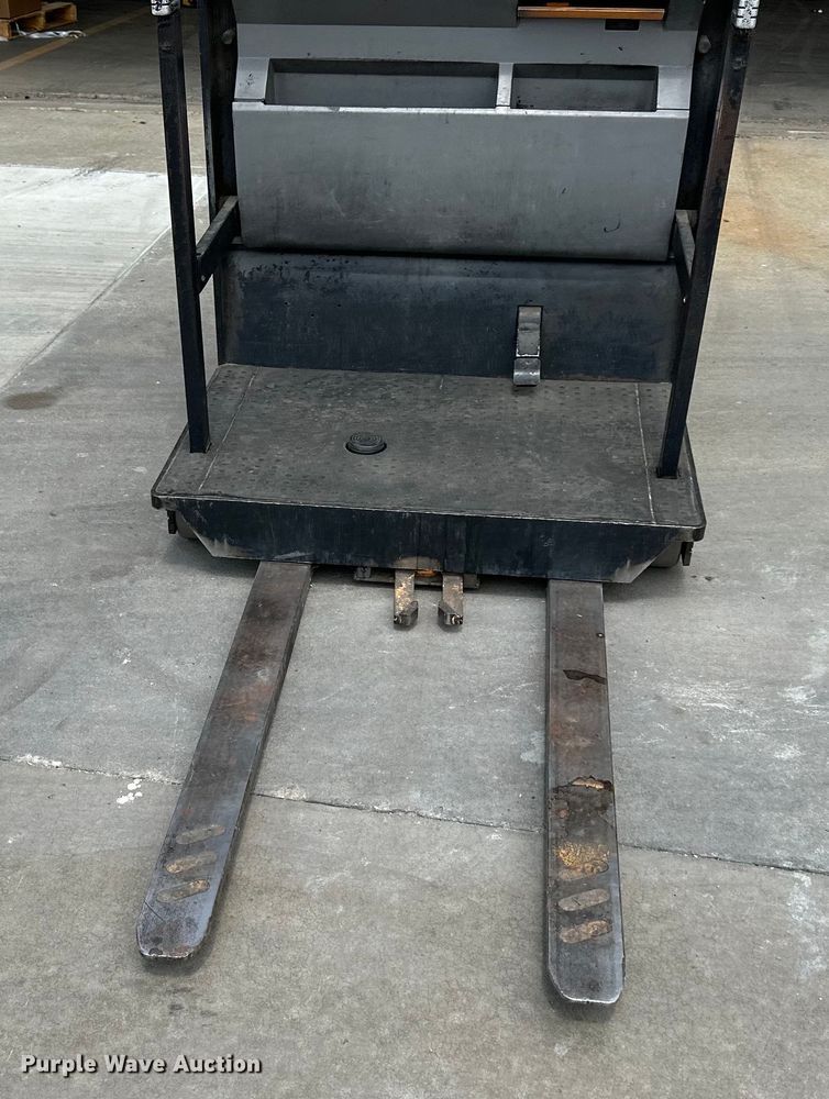 image for item NT9243 Crown  SP3520-30 order picker