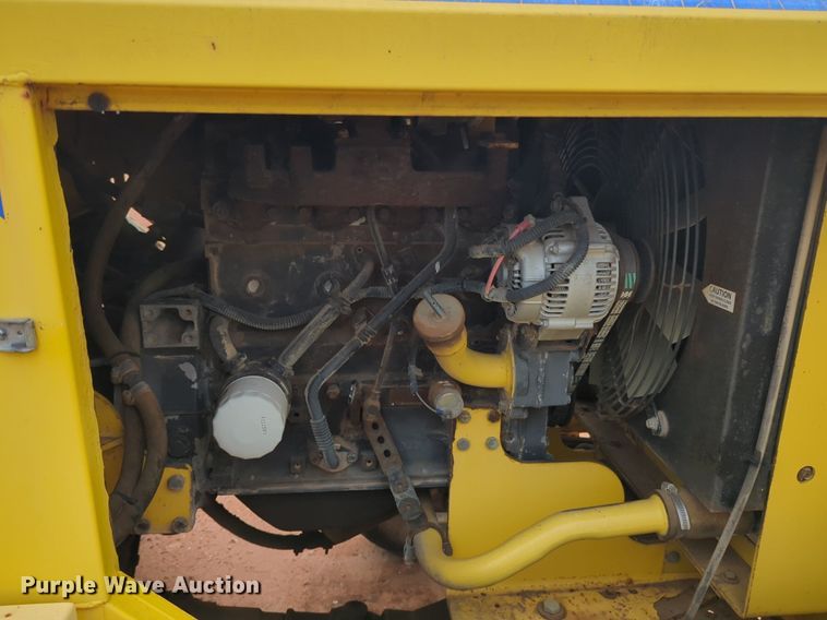 image for item NZ9716 2007 Superior Broom DT80CT broom