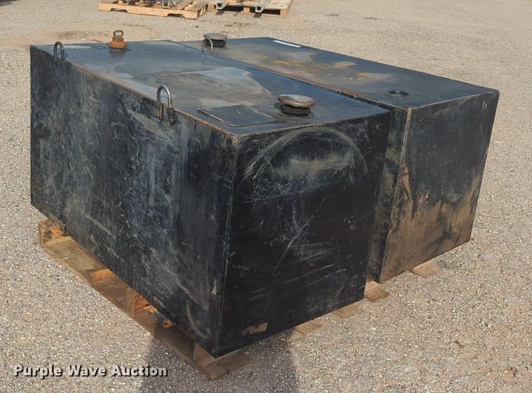image for item NZ9732 (2) fuel tanks
