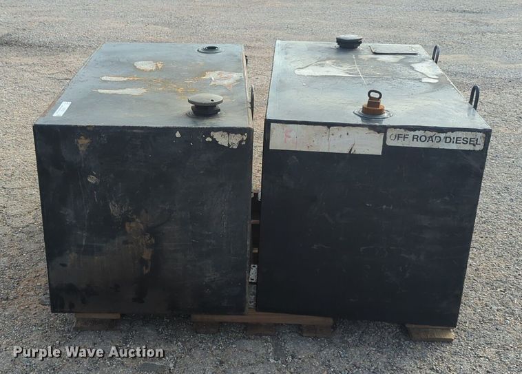 image for item NZ9732 (2) fuel tanks