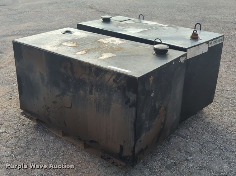 image for item NZ9732 (2) fuel tanks
