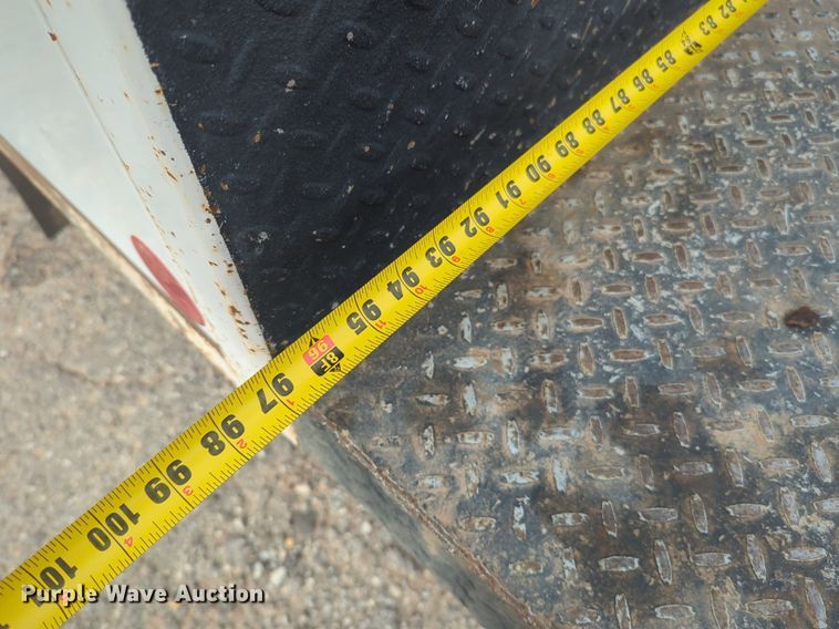 image for item NZ9733 2015 Ford F550 Super Duty SuperCab utility / service truck