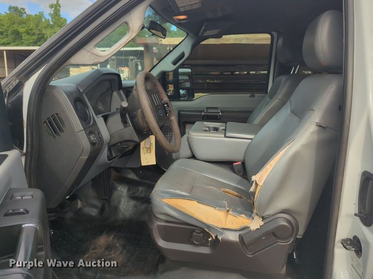 image for item NZ9733 2015 Ford F550 Super Duty SuperCab utility / service truck