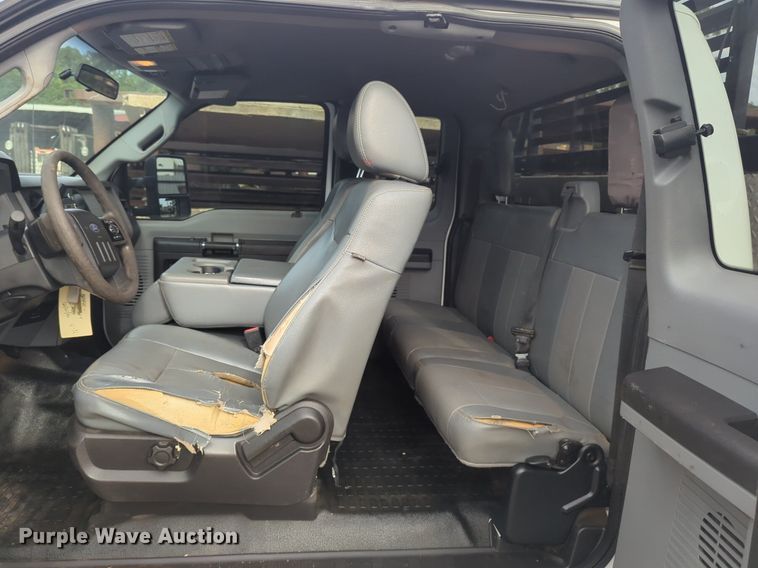 image for item NZ9733 2015 Ford F550 Super Duty SuperCab utility / service truck