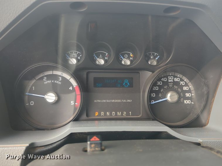 image for item NZ9733 2015 Ford F550 Super Duty SuperCab utility / service truck