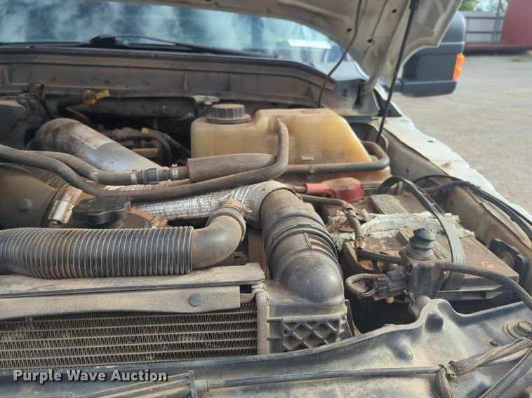 image for item NZ9733 2015 Ford F550 Super Duty SuperCab utility / service truck