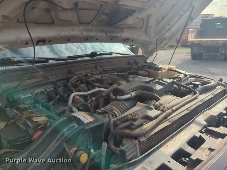 image for item NZ9733 2015 Ford F550 Super Duty SuperCab utility / service truck