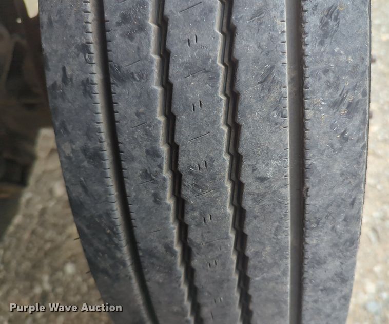 image for item NZ9733 2015 Ford F550 Super Duty SuperCab utility / service truck