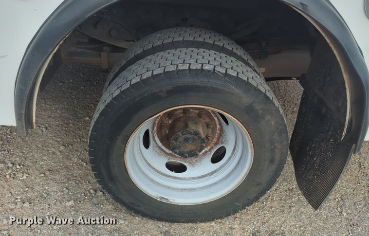 image for item NZ9733 2015 Ford F550 Super Duty SuperCab utility / service truck