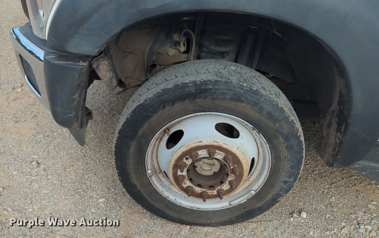 image for item NZ9733 2015 Ford F550 Super Duty SuperCab utility / service truck