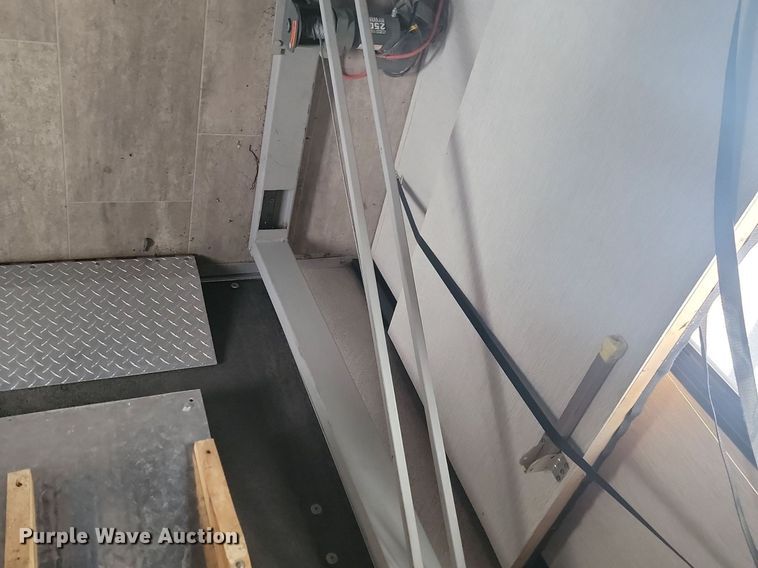 image for item NZ9821 2019 Heartland RV 28th Trail Runner toy hauler camper