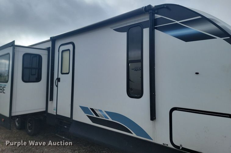 image for item NZ9824 2021 Forest River  Vibe 33RK camper