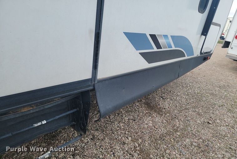 image for item NZ9824 2021 Forest River  Vibe 33RK camper