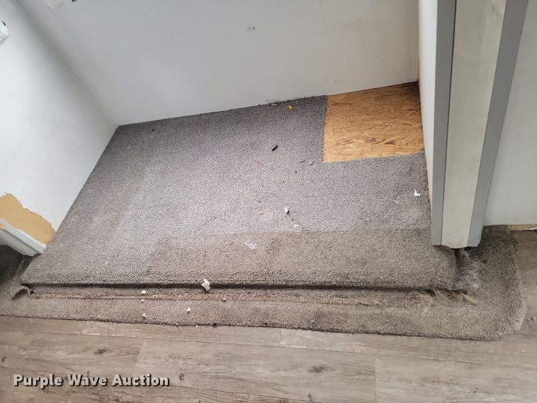 image for item NZ9824 2021 Forest River  Vibe 33RK camper