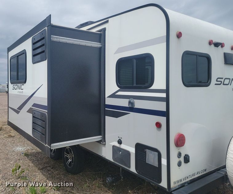 image for item NZ9827 2020 Ventrure RV Sonic camper