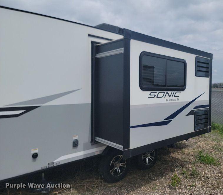 image for item NZ9827 2020 Ventrure RV Sonic camper