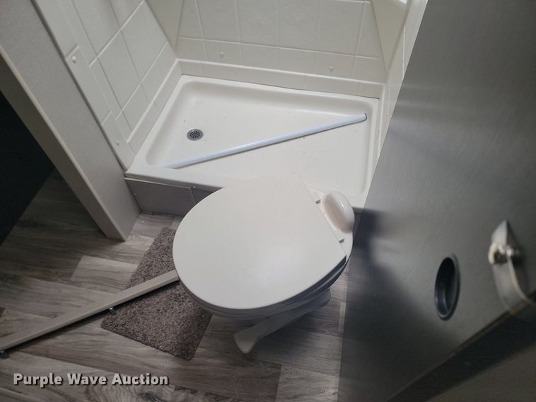 image for item NZ9827 2020 Ventrure RV Sonic camper