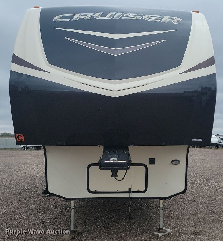 image for item NZ9829 2018 Keystone RV Cruiser 3451FB18 camper