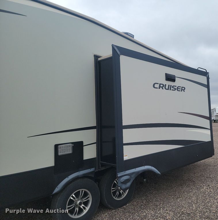 image for item NZ9829 2018 Keystone RV Cruiser 3451FB18 camper