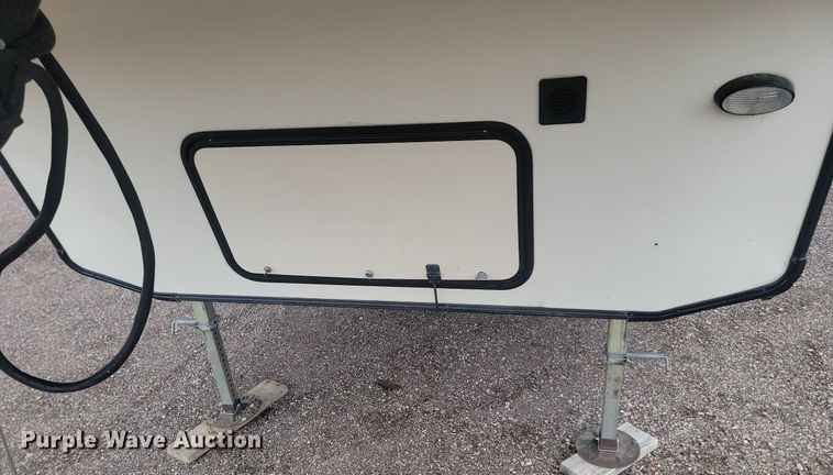 image for item NZ9829 2018 Keystone RV Cruiser 3451FB18 camper