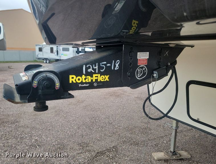 image for item NZ9829 2018 Keystone RV Cruiser 3451FB18 camper