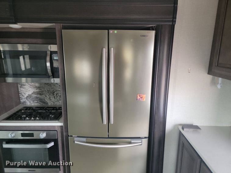 image for item NZ9829 2018 Keystone RV Cruiser 3451FB18 camper