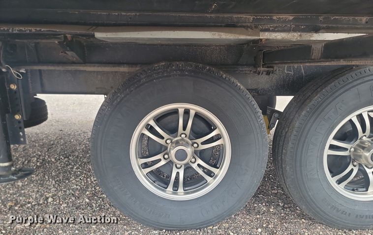 image for item NZ9829 2018 Keystone RV Cruiser 3451FB18 camper