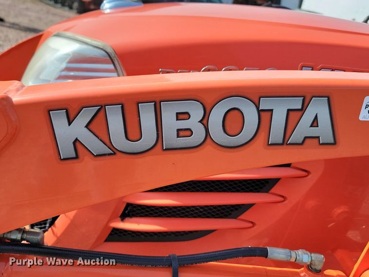 image for item NZ9856 2005 Kubota  BX2350 MFWD tractor