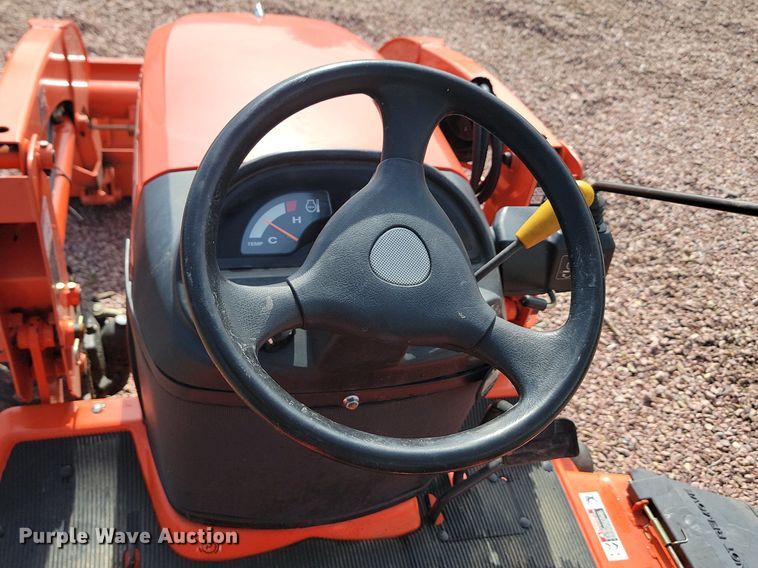 image for item NZ9856 2005 Kubota  BX2350 MFWD tractor