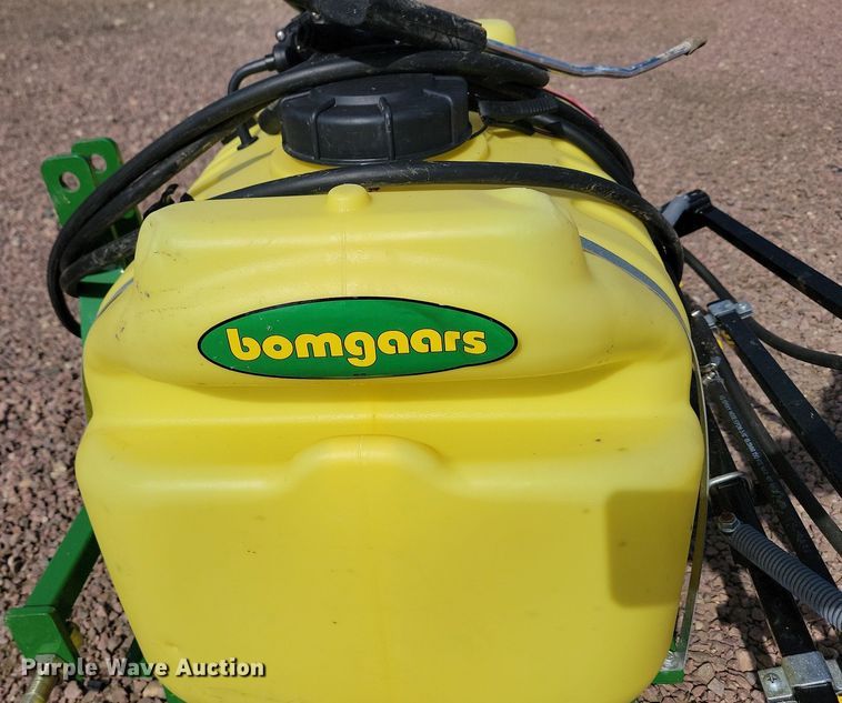 image for item NZ9856 2005 Kubota  BX2350 MFWD tractor