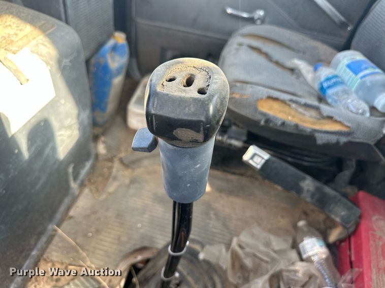 image for item OC9459 1990 Ford AeroMax L9000 crane truck