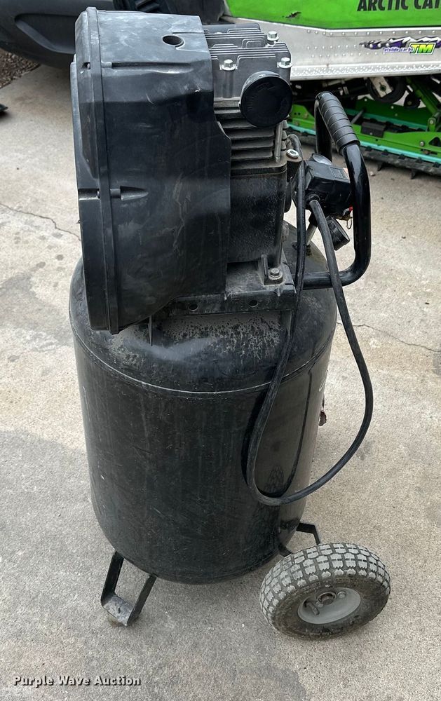image for item OE9170 (3) air compressors