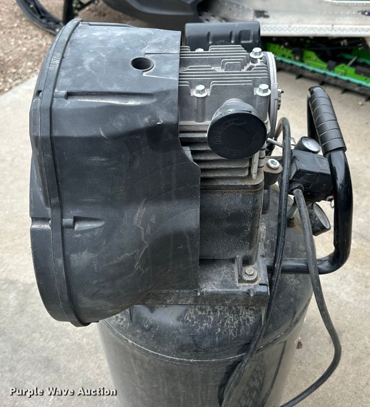 image for item OE9170 (3) air compressors