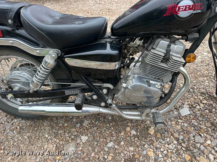 image for item OE9171 2000 Honda CMX250C motorcycle